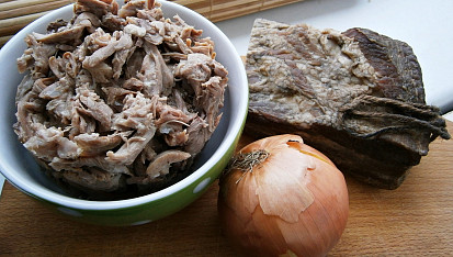 Pomazánka z krůtích krků, Část použitých surovin