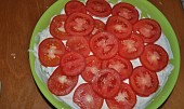 Rajčatový skládaný salát
