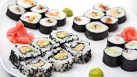 Sushi maki s tempehem a avokádem