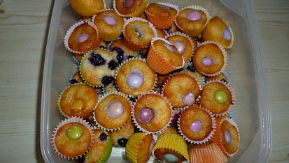 Tvarohové muffiny s ovocem, minimuffinky