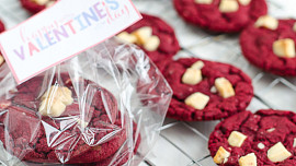 Valentýnské cookies „červený samet“