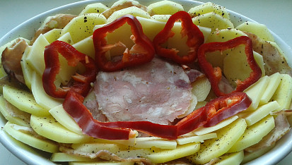 Zapečené křenové brambory