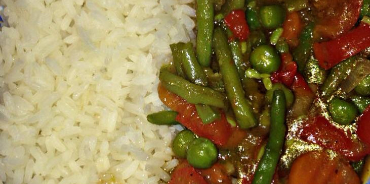 Zeleninová čína s rýží