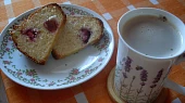 Bábovka s jahodami