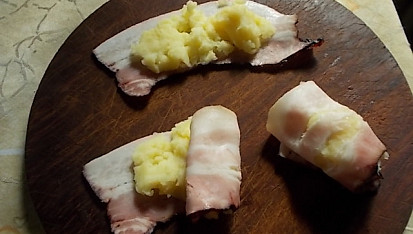 Bramborová kaše pečená ve slanině