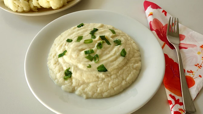 Květáková kaše, která si nezadá s bramborovou