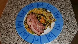 Bulgur na kari se zeleninou a houbami shitake