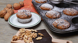 Celozrnné dýňové muffiny s ořechy a čokoládou
