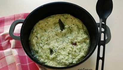 Curd rice (indická jogurtová rýže s okurkou)