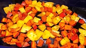 Dýně Hokkaido pečená s brambory a mrkví