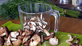 Frittata s houbami shiitake a koprem