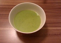 Hrášková polévka - svěží, snadná, rychlá