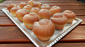 Kynuté muffiny s kakaovým pudinkem