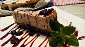 Proteinový cheesecake s brusinkami