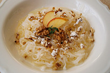 Sladké nudle Perfect Pasta na jablku,s ořechy