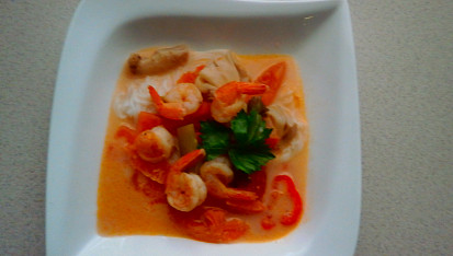 Thajská polévka s kokosovým mlékem Tom Yum Goong