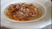 Uzená polévka s kroupami