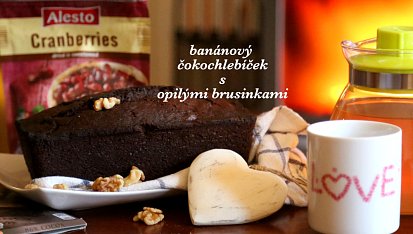 Banánový čokochlebíček s opilými brusinkami