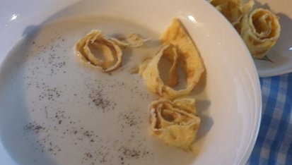 Bramborový krém s parmazánovou kůrou