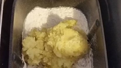Hanácké bramborové koláče z hladké mouky, ingredience pohromadě