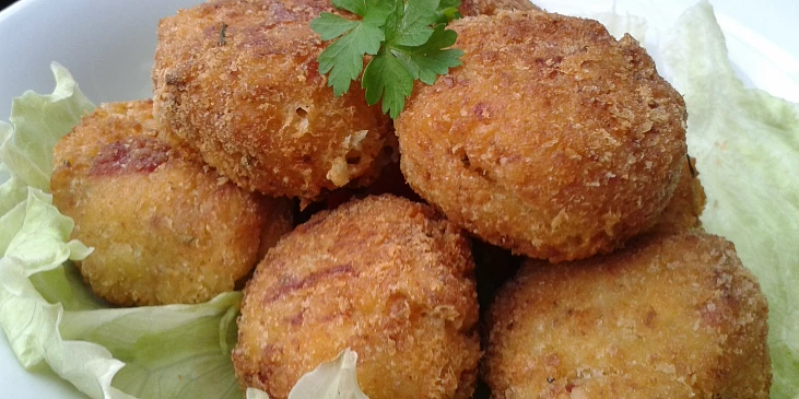 Hermelínovo-květákové krokety