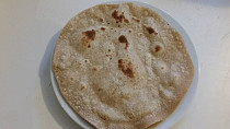 Indické dvouzrnné placky (roti/chapati) 60% hydratace