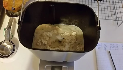 Indické placky základní; 75% hydratace, Ingredience v domácí pekárně