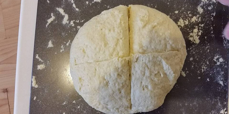 chléb před pečením