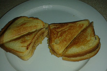 tak tu su moje toasty super chutne s tym arasidovymaslom.