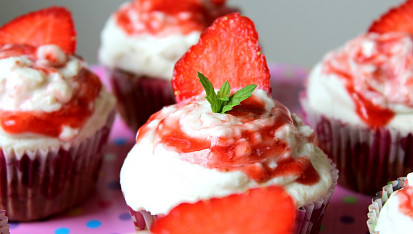 Jahodové cupcakes s ricottou