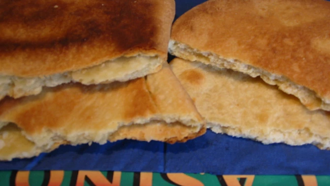 Křeháčky-křesné placky, křesné pekáče, hnětánky, přesné pagáče, přesňáky, krajance, loupané pagáčky