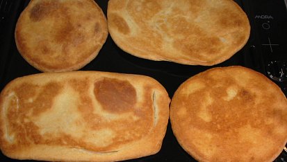 Křeháčky-křesné placky, křesné pekáče, hnětánky, přesné pagáče, přesňáky, krajance, loupané pagáčky