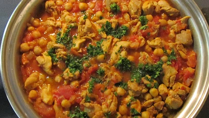 Kureci ragu s cizrnou