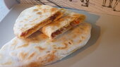 Má variace na pupusas