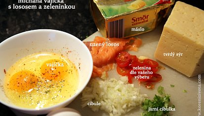 Míchaná vajíčka s lososem a zeleninkou