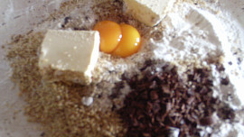 Ořechovo čokoládové cukroví