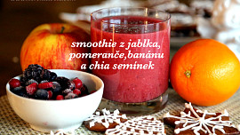 Smoothie s jablkem, pomerančem, banánem a chia