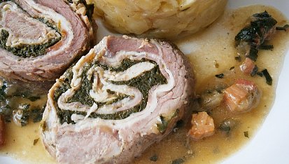 Vepřové rolády s jednoduchou náplní, Vepřové rolády s jednoduchou náplní-detail se šťávou