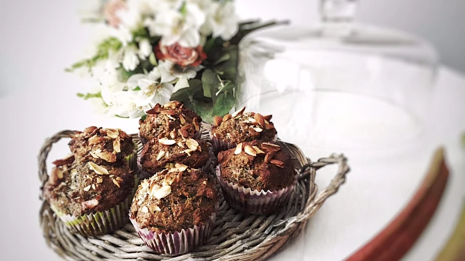 Bezlepkové makové muffiny s rebarborou