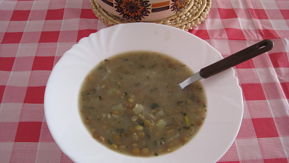 Čočková polévka s paprikou