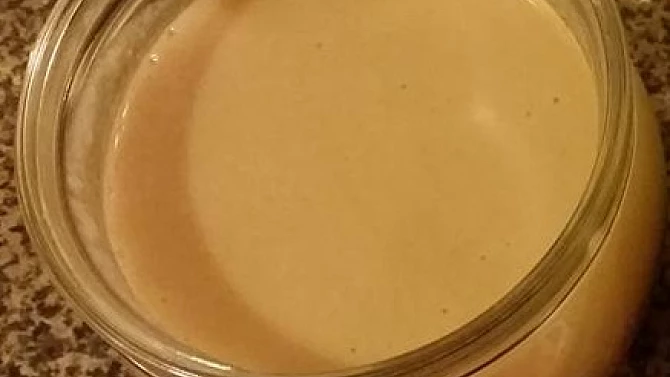 Domácí tahini (sezamová pasta)