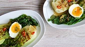 Grilované pak choi (bok choy) s asijskou zálivkou