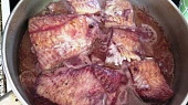 Halibut ve voňavé citrusovo-vinné marinádě