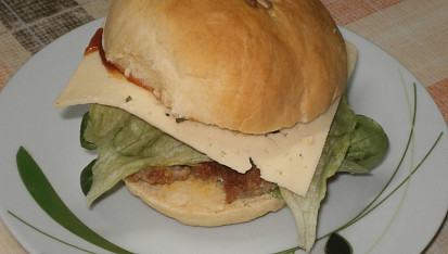Housky na hamburger, dnešní večeře