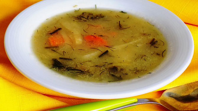 Kedlubnová polévka s batáty
