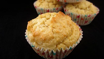 Kokosové muffiny s rozinkami