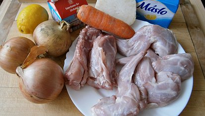 Králík s cibulovou omáčkou v pomalém hrnci, Část použitých surovin