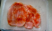 Kuřecí steak  a salát s polničkem