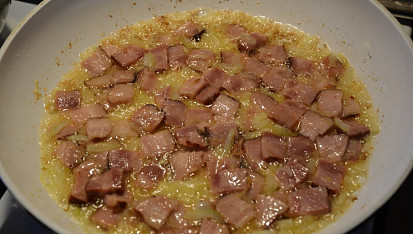 Květák jako mozeček se slaninou a žampióny