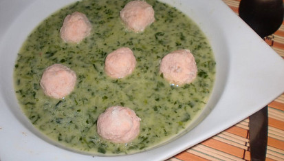 Lososové knedlíčky do polévky, Ve špenátové polévce jsou bezkonkurenční